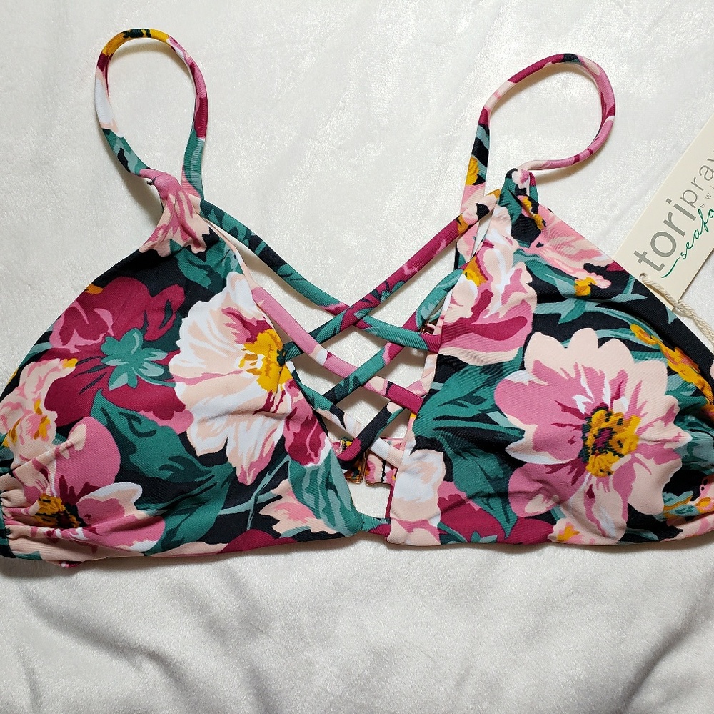 Tori praver swimwear seafoam floral top